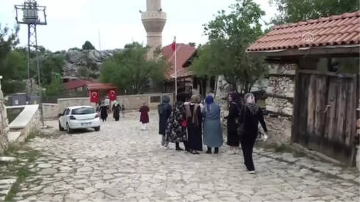 Tarihi Sarıhacılar, 100 Bin Turist Bekliyor