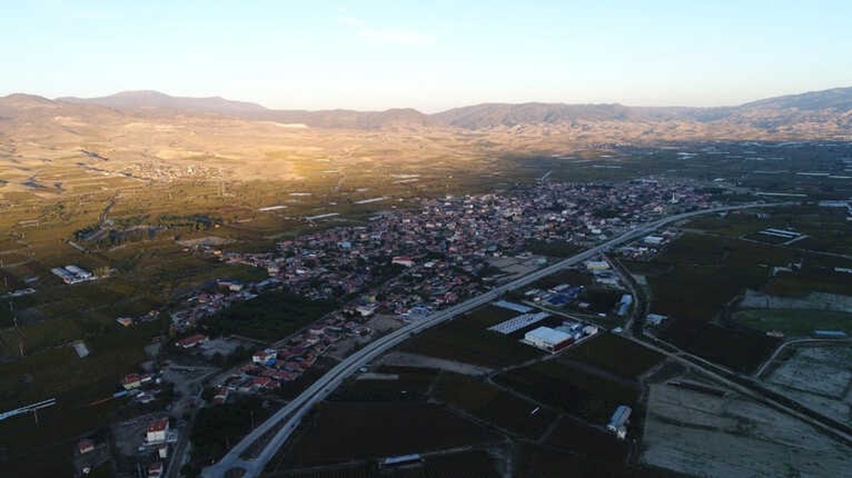 45 Yıllık 32 Kilometre Uzunluğundaki Kanalizasyon Hattı Yenilendi