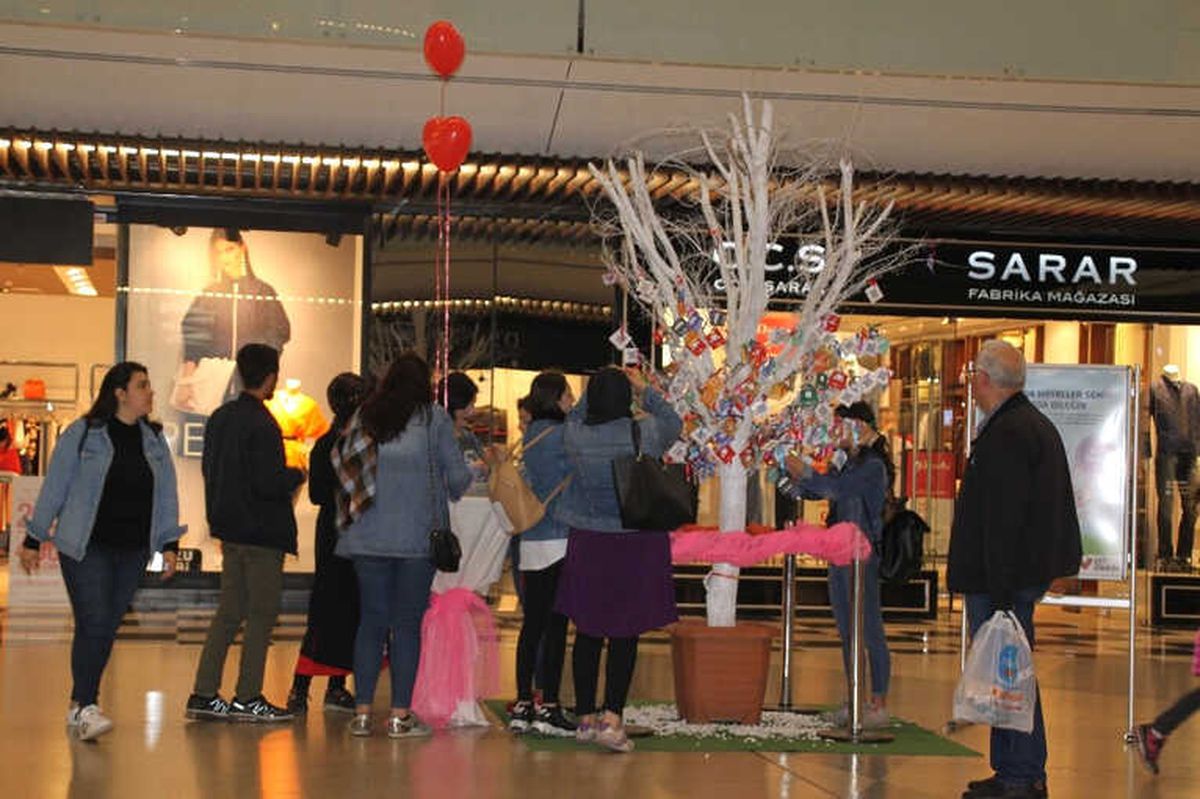 67 Burda Avm\'den, "Baharda Hayaller Senin, Burda Dileğin" Etkinliği