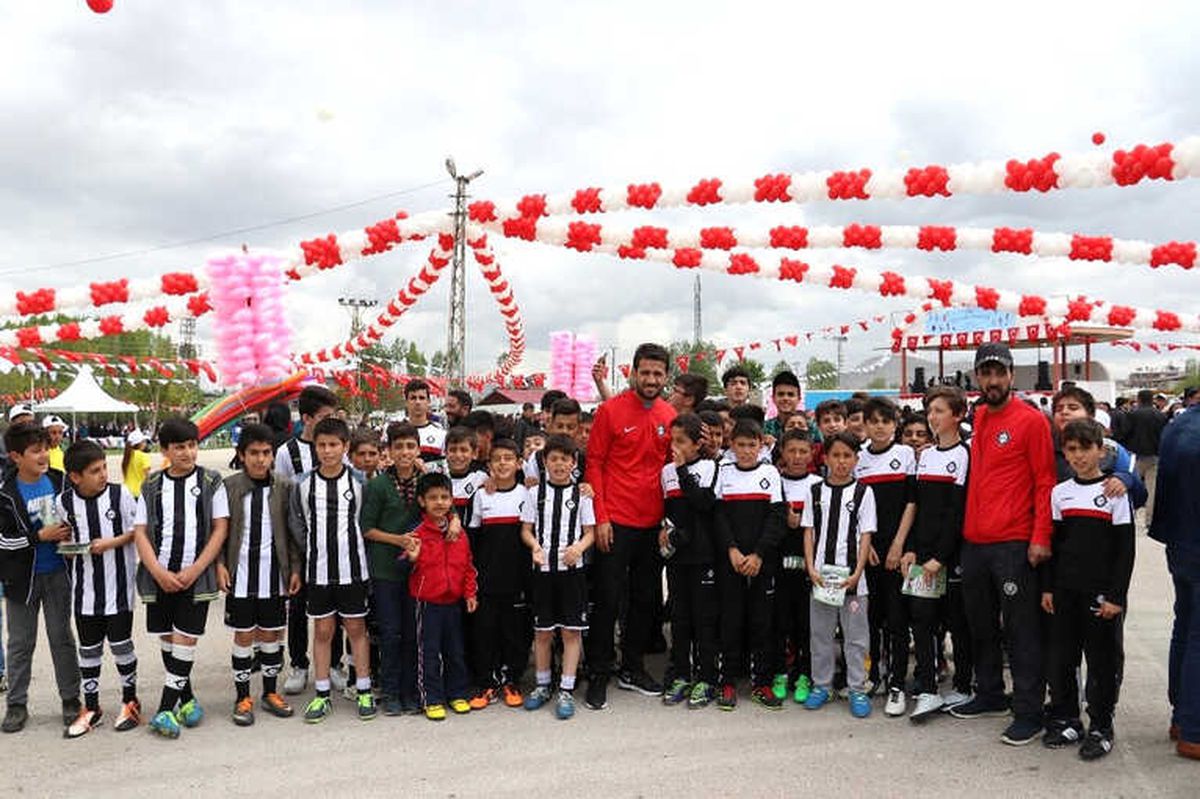 Altay\'ın 1. Lig\'e Yükselmesi Van\'da Sevinçle Kutlandı