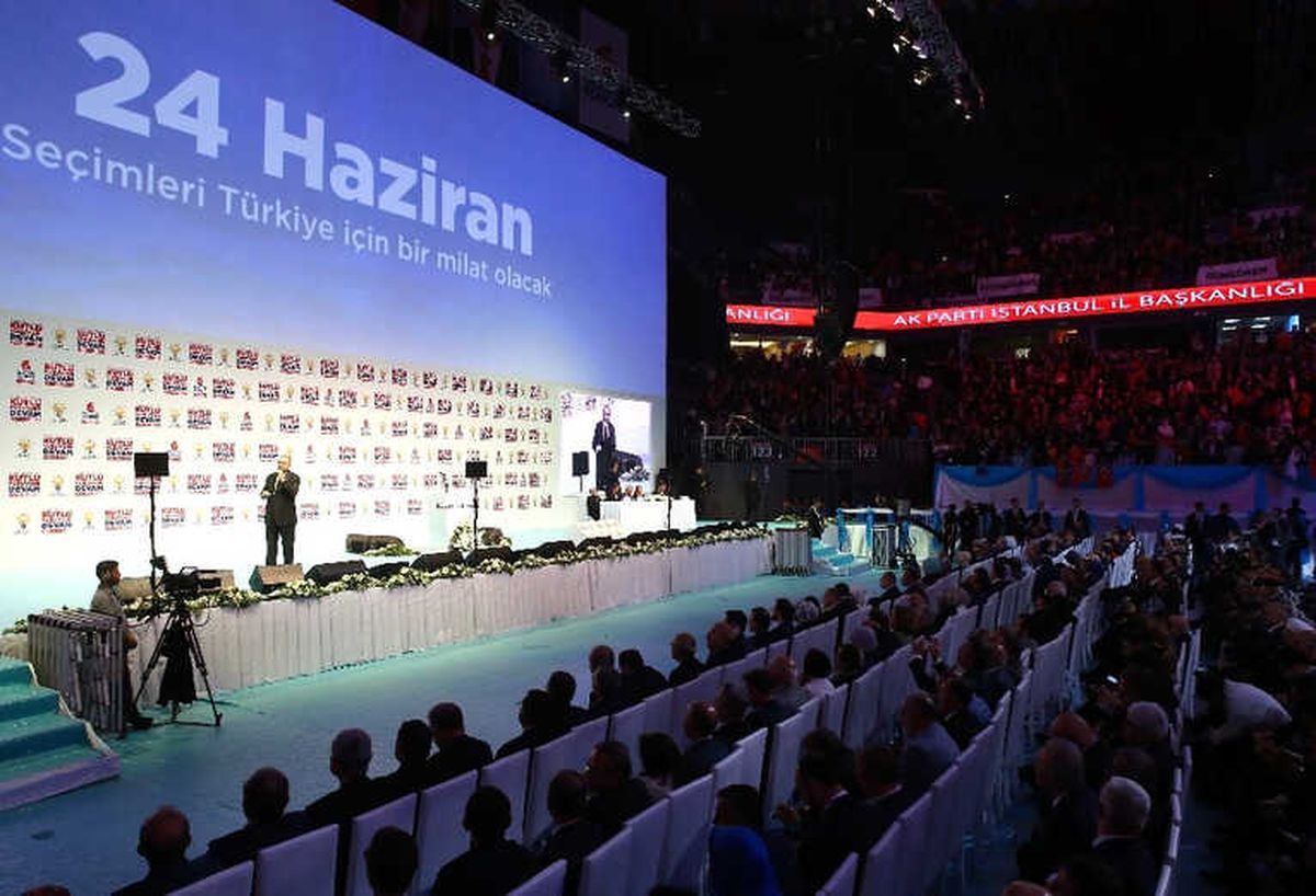 Cumhurbaşkanı Erdoğan, AK Parti Seçim Manifestosunu Açıkladı (2)