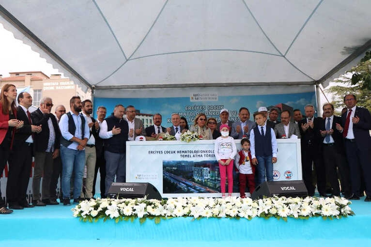Erciyes Çocuk Hematoloji Onkoloji ve Kemik İliği Nakli Hastanesi\'nin Temeli Bakan Özhaseki\'nin...