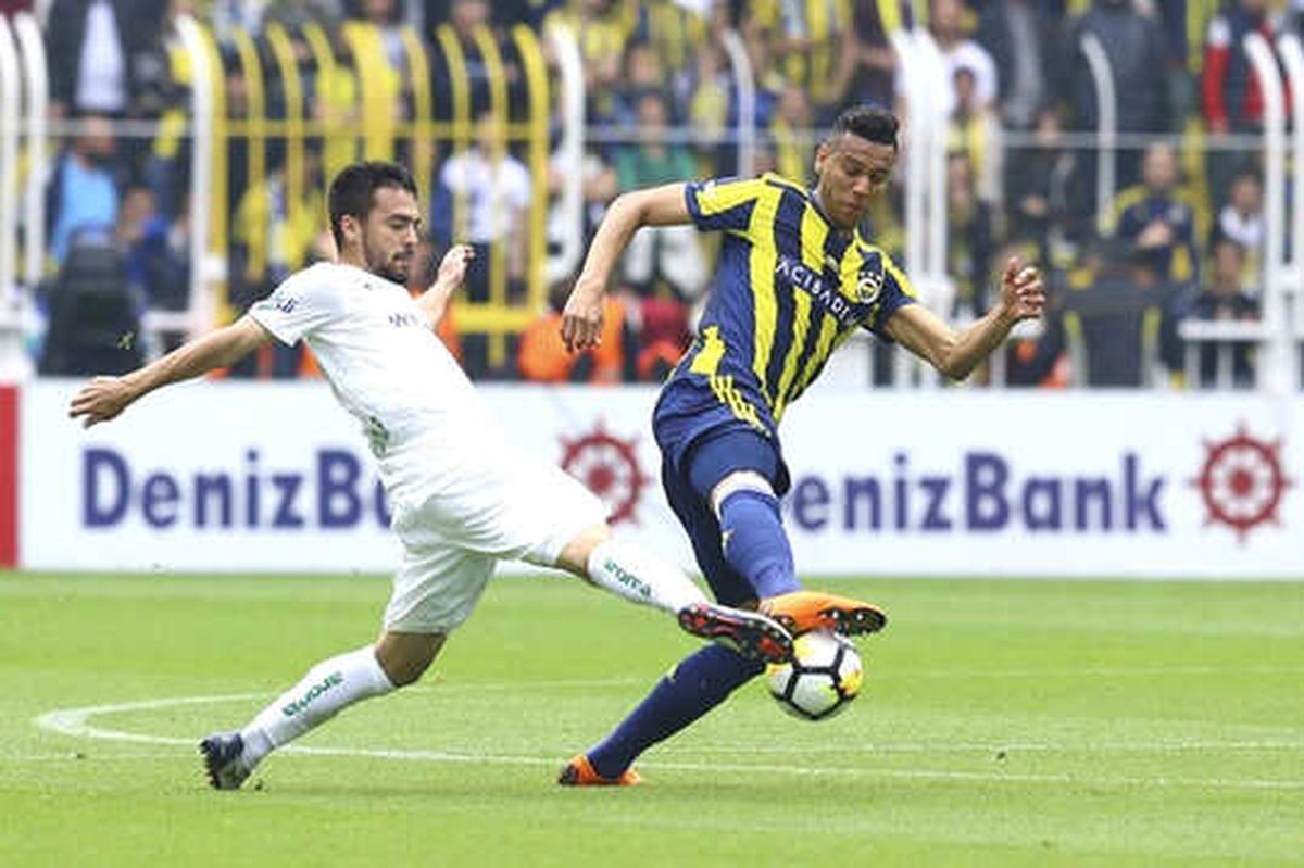 Fenerbahçe Uzatmalarda Güldü