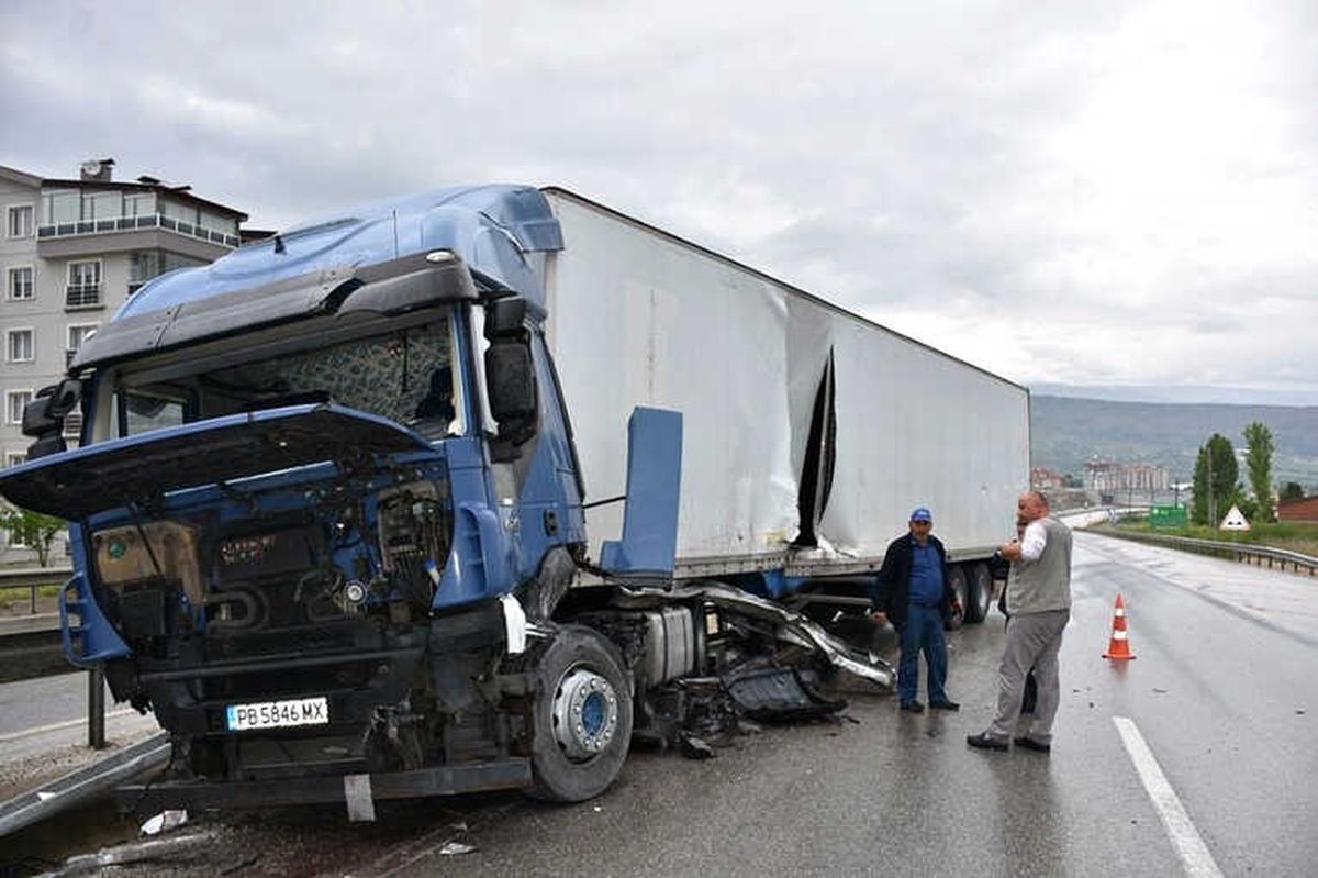 Tosya\'da Trafik Kazası: 1 Yaralı