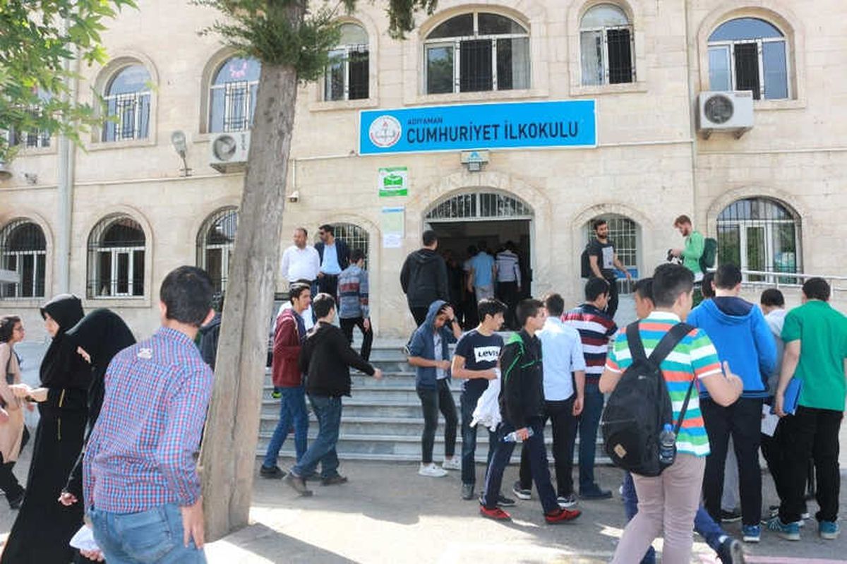 Umre Ödüllü Siyer Sınavları Yapıldı