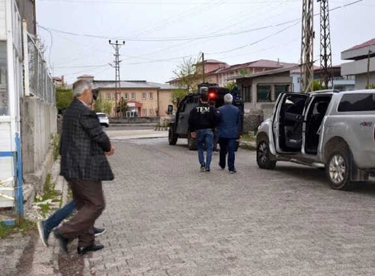 Ağrı\'da Terör Operasyonunda 4 Tutuklama