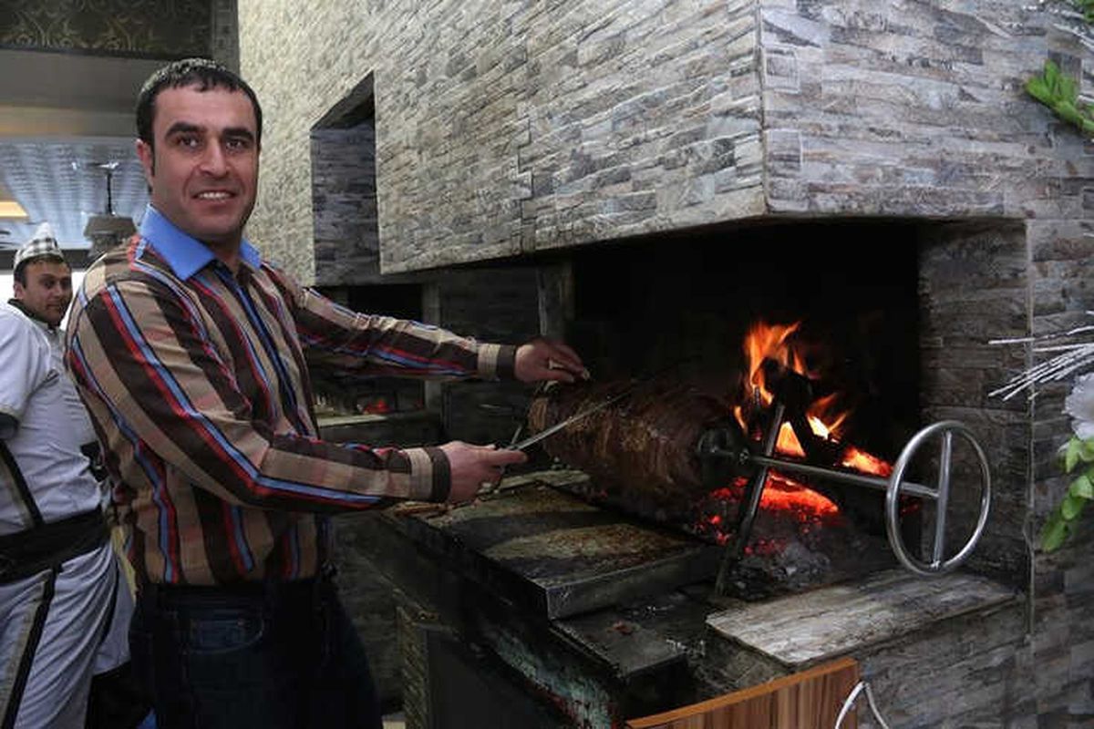 Arif Karadağ\'dan Markalaşma Vurgusu