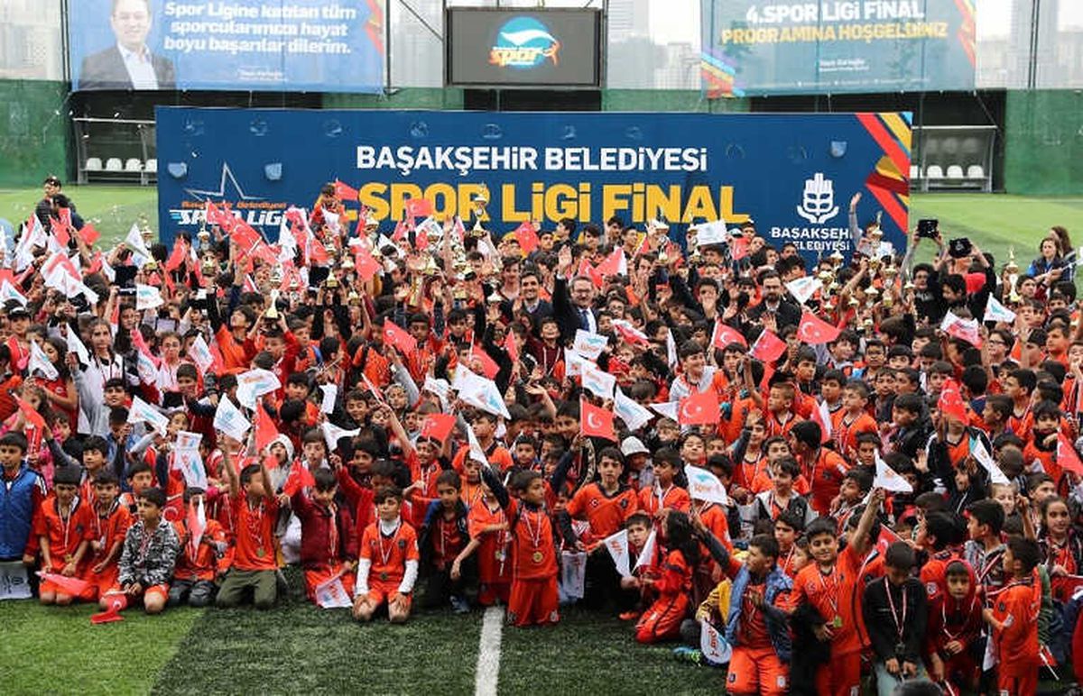 Bin 500 Öğrenci Kupa Coşkusu Yaşadı