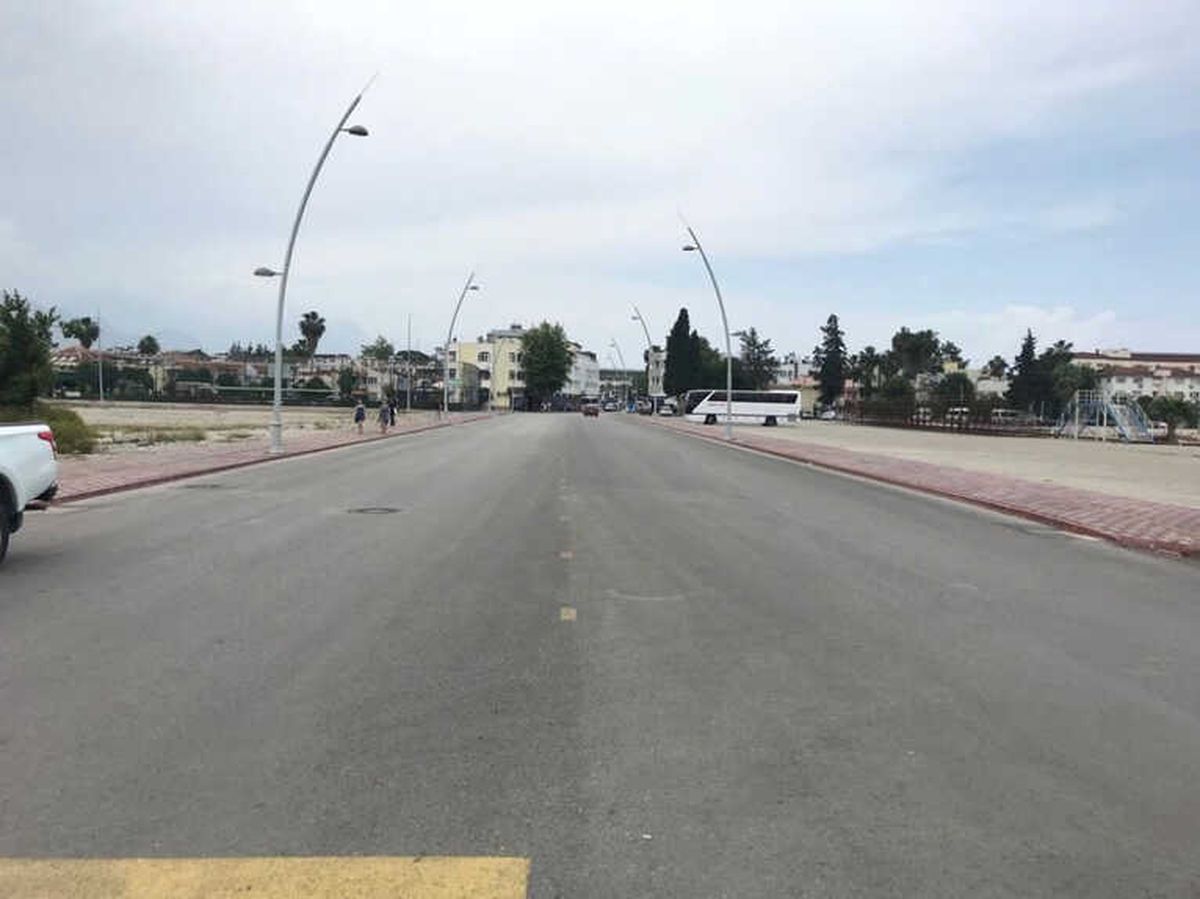 Büyükşehir\'den Kemer\'e Pazaryeri Jesti