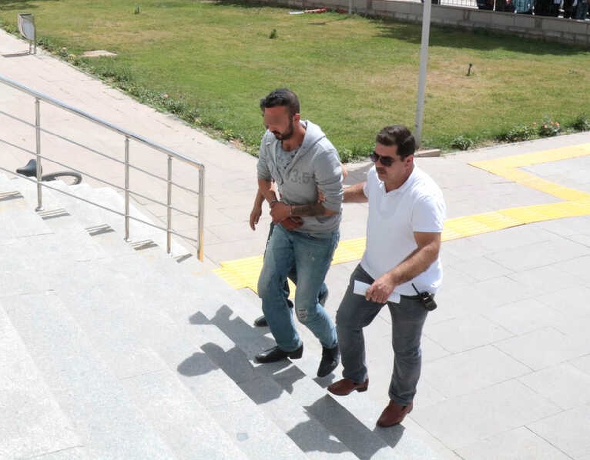 Cinayet Şüphelisi 1\'i Kadın 4 Kişi Adli Mercilere Sevk Edildi