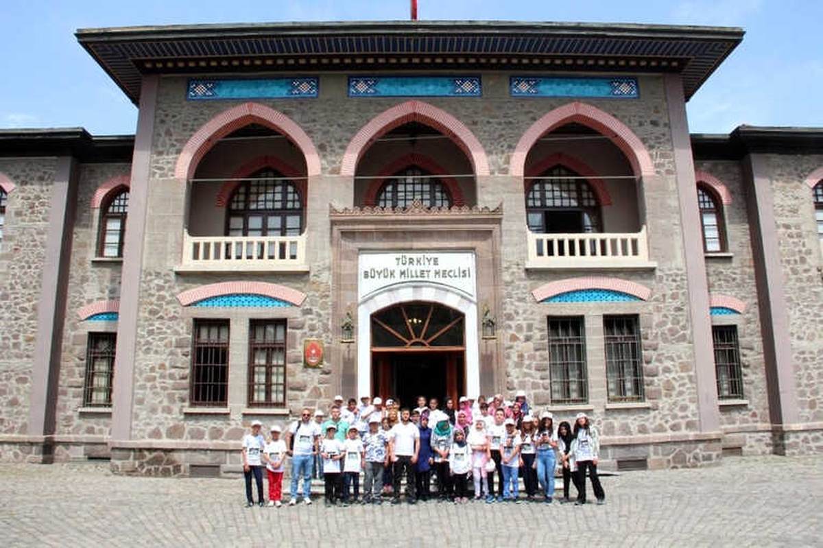 Çok Kitap Okumanın Ödülü Ankara Gezisi Oldu