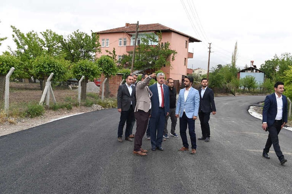 Eski Malatya\'da Asfalt ve Çevre Düzenleme Çalışmaları Yapılıyor