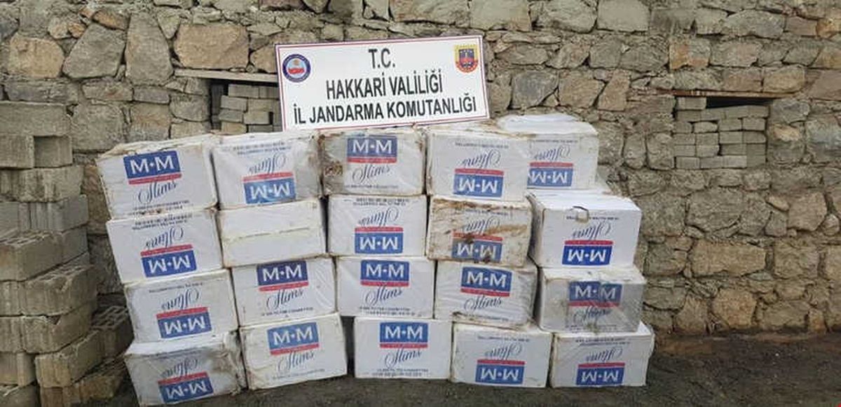 Hakkari\'de 46 Bin 500 Paket Kaçak Sigara Ele Geçirildi