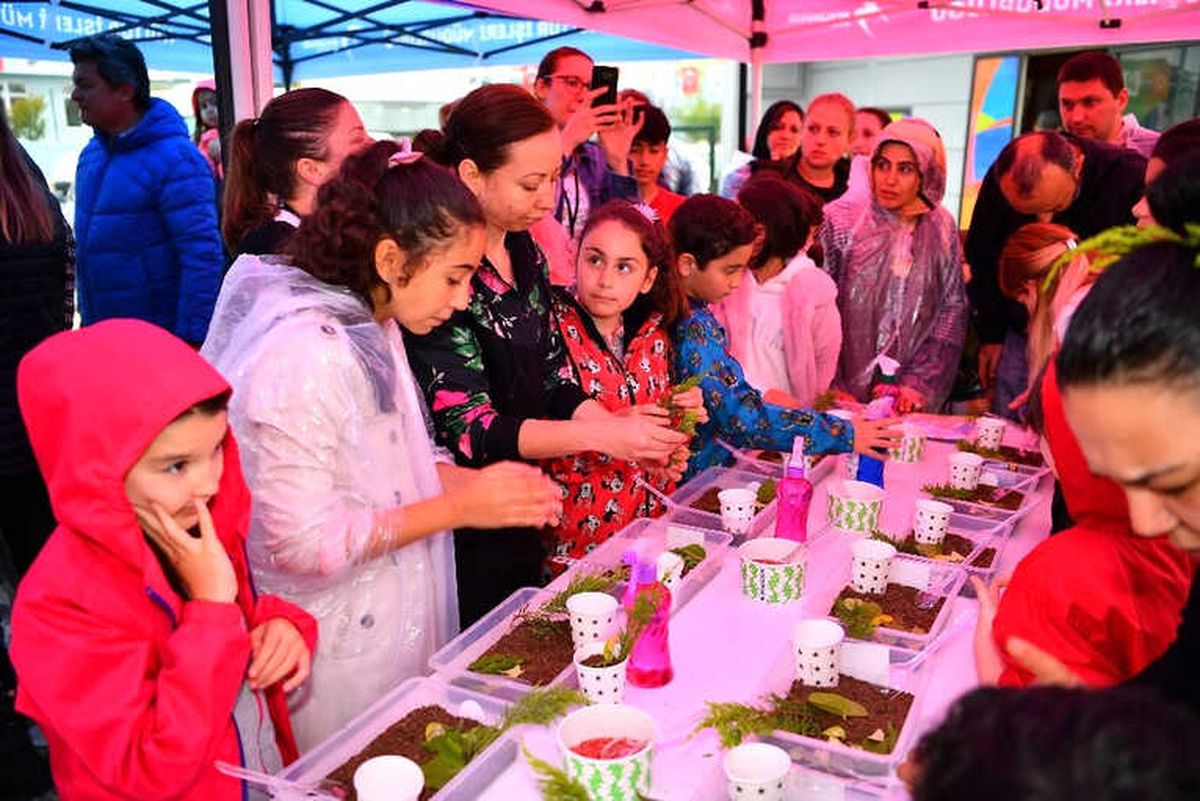 Hobi Bahçesi Gönüllüleri Buluştu