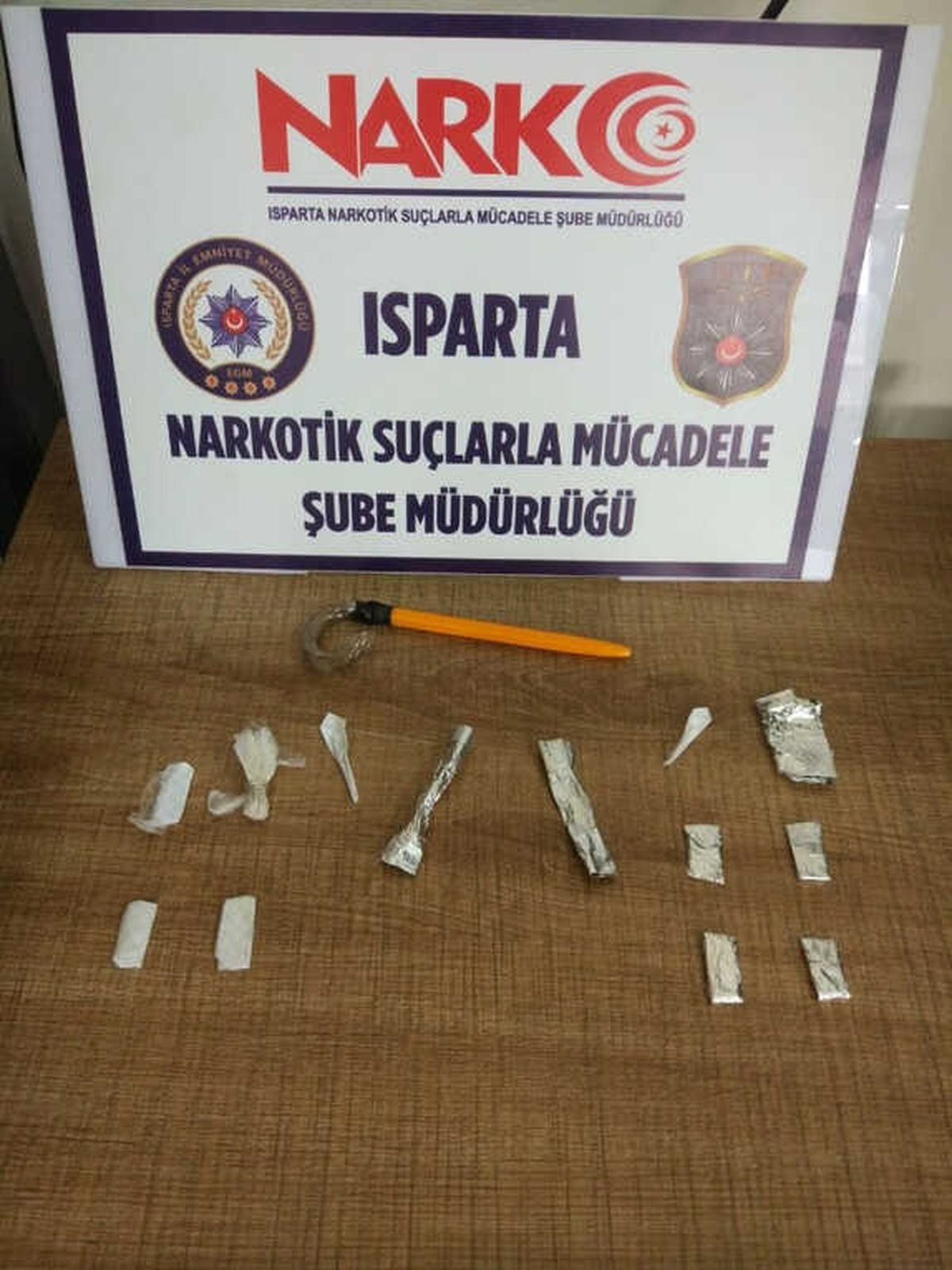 Isparta\'da Uyuşturucu Operasyonu: 2 Gözaltı