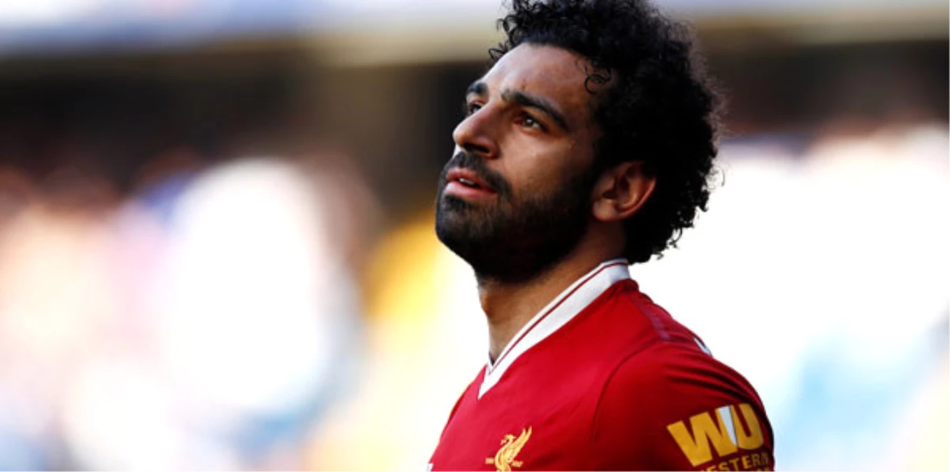 Mohamed Salah İlk Sarı Kartını Gördü