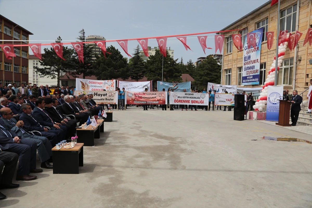 Nevşehir\'de "Öğrenme Şenliği" Düzenlendi