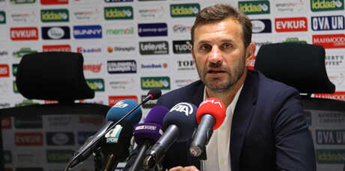 Okan Buruk: "Galatasaray\'a Karşı 2-0 Geriden Oyun Oynamak Çok Zor"