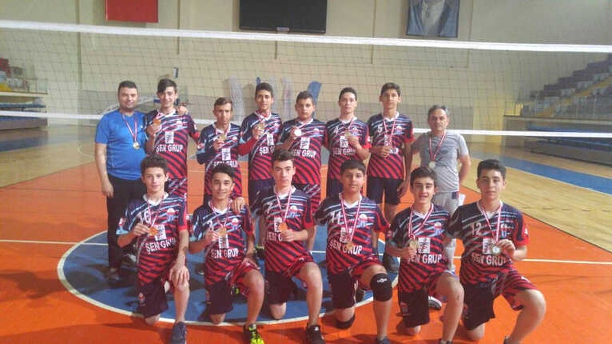 Osmaniyeli Voleybolcular Türkiye Finalinde