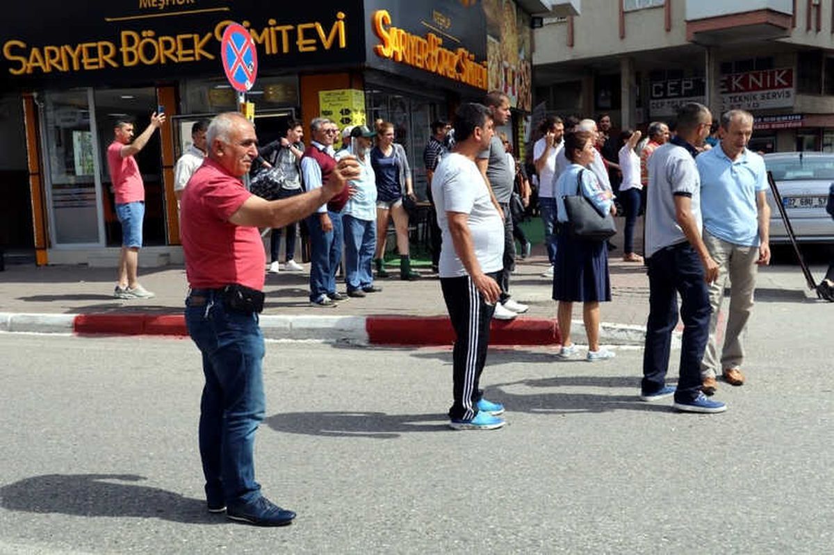 Şüpheli Valize Sosyal Medyadan Naklen Yayın