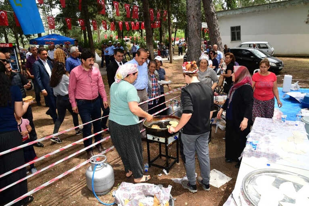 Tepreş Şöleni\'nde Kırım Ateşi Yakıldı, Kırım Türküleri Dinlendi