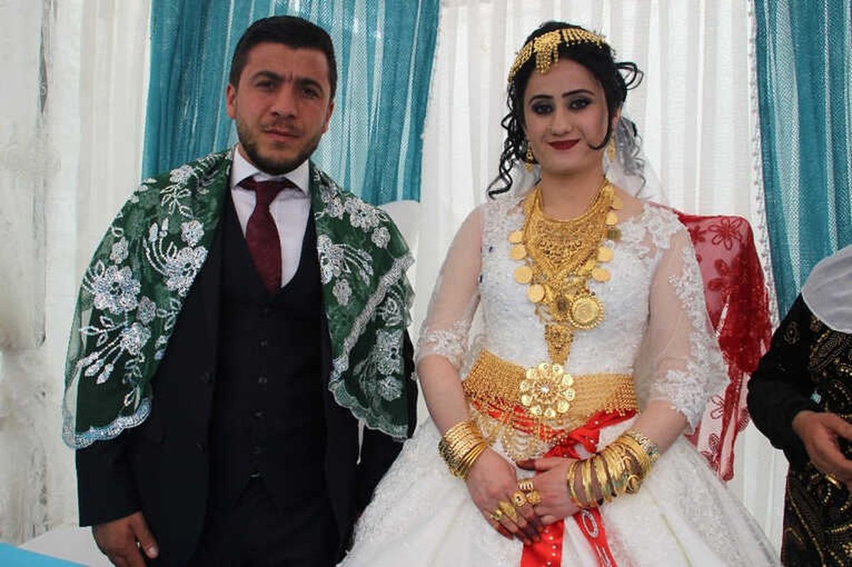 Van\'da Görkemli Aşiret Düğünü