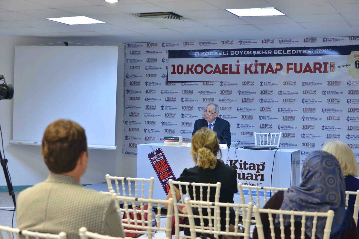 Yazar Şenermen, Algı Operasyonlarını Anlattı