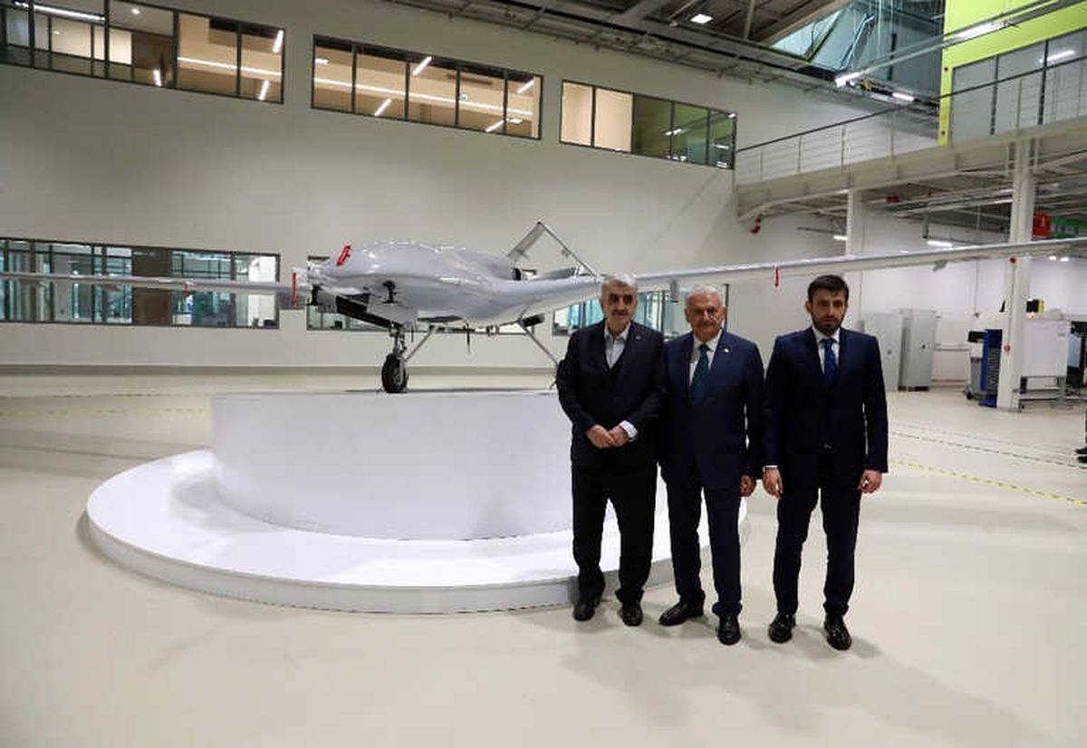 Başbakan Yıldırım, İnsansız Hava Aracı Üretim Fabrikası\'nı Ziyaret Etti