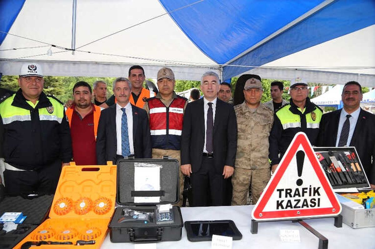 Belediye Başkanı Tahmazoğlu\'ndan Emniyet Kemeri Uyarısı
