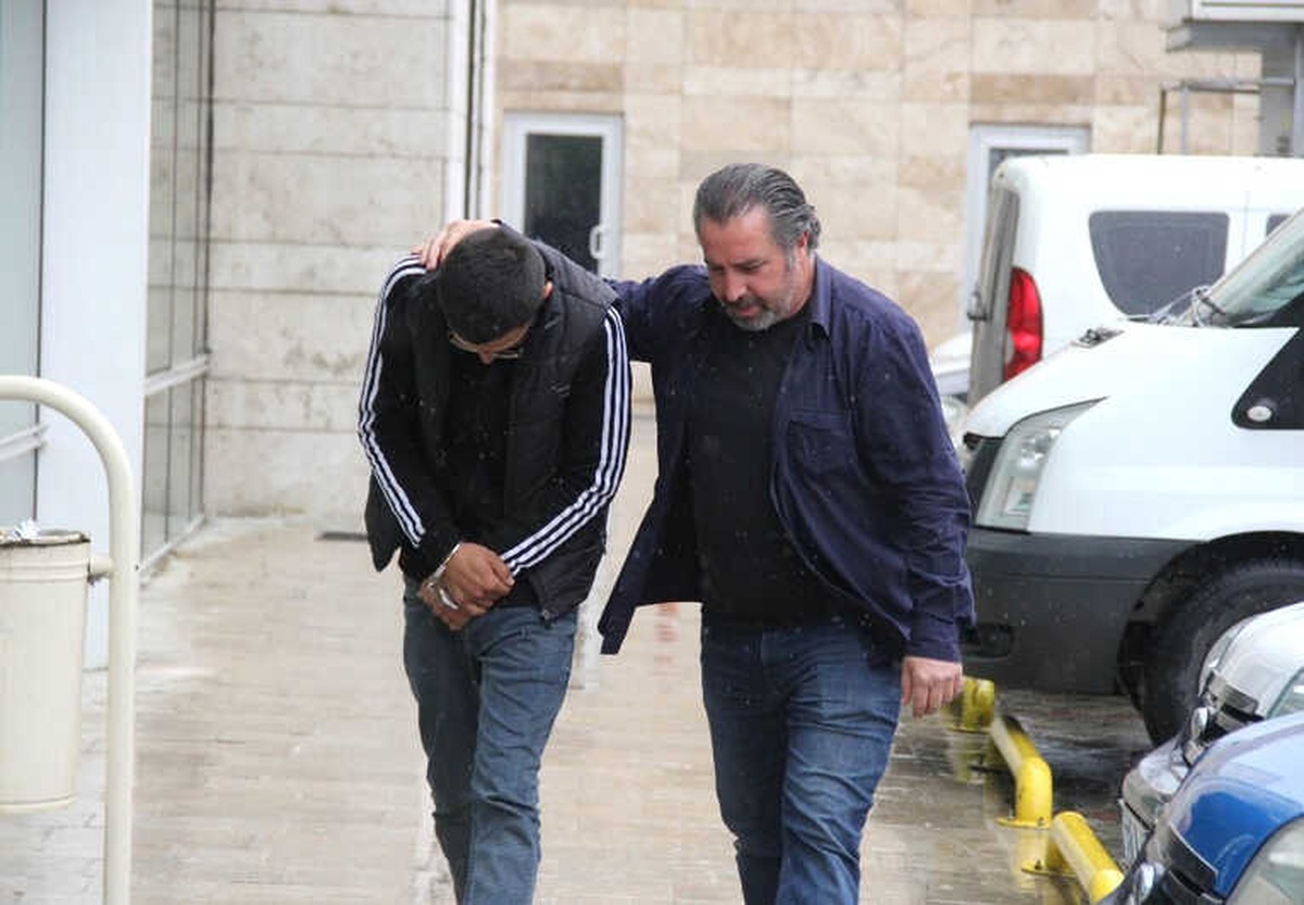 Çalıştığı Hastane Kantininden Hırsızlık Yapan Şahıs Gözaltına Alındı