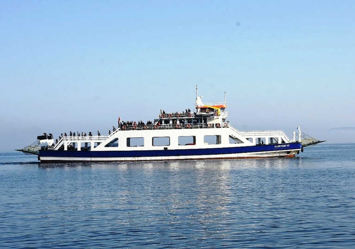 Çanakkale Boğazı Gemi Geçişlerine Yeniden Açıldı