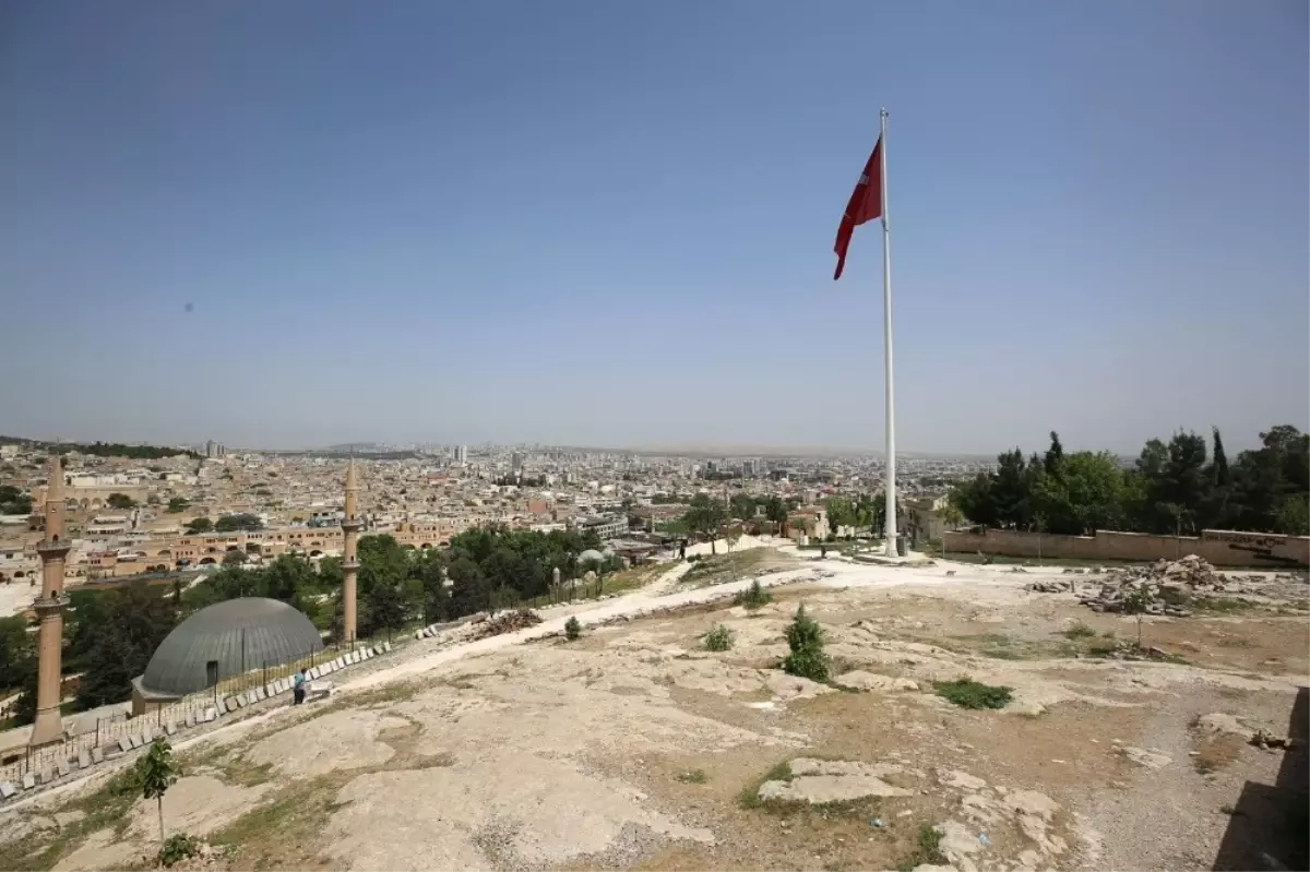 Eyyübiye Belediyesi Seyir Tepesini Yeniliyor