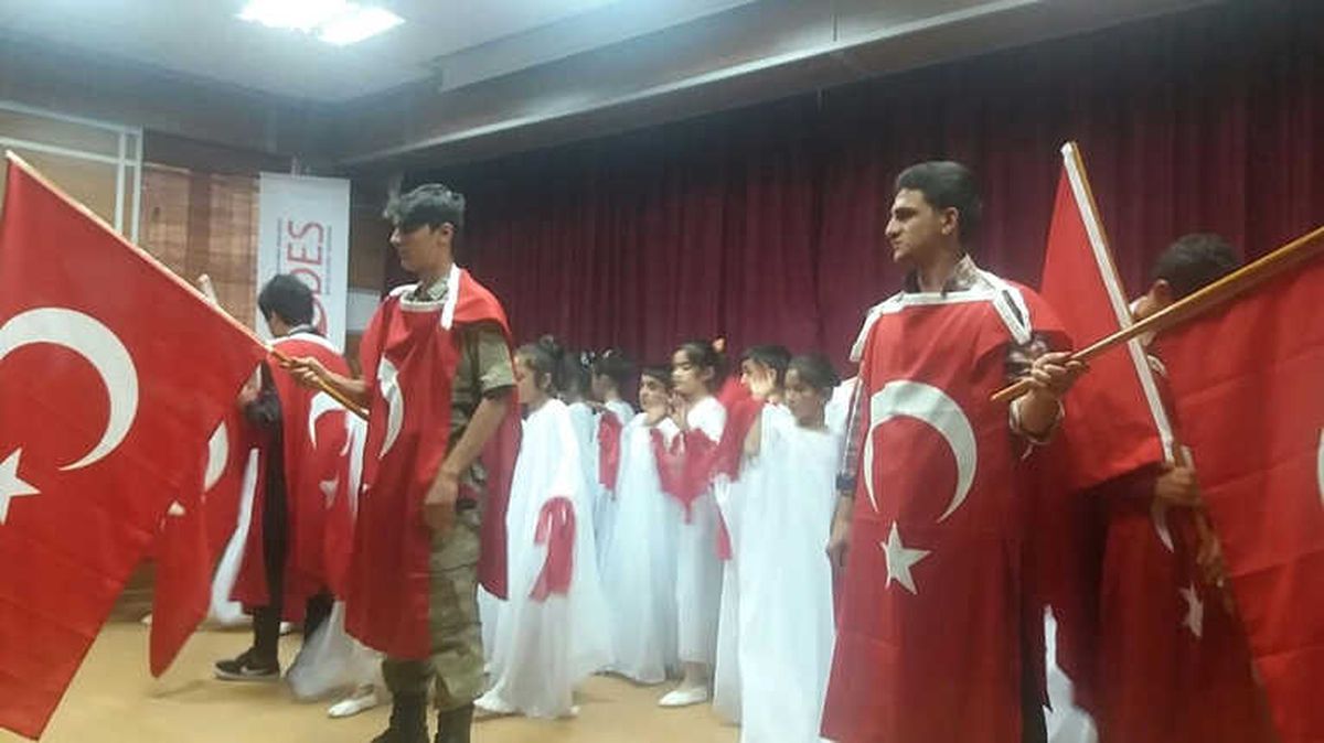 Gerger\'de Tiyatro Gösterisi Yapıldı