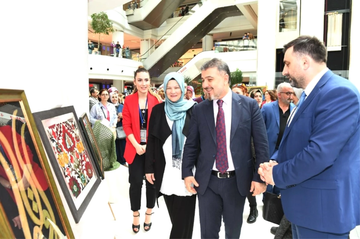 Hünerli Ellerin Eserleri Görücüye Çıktı