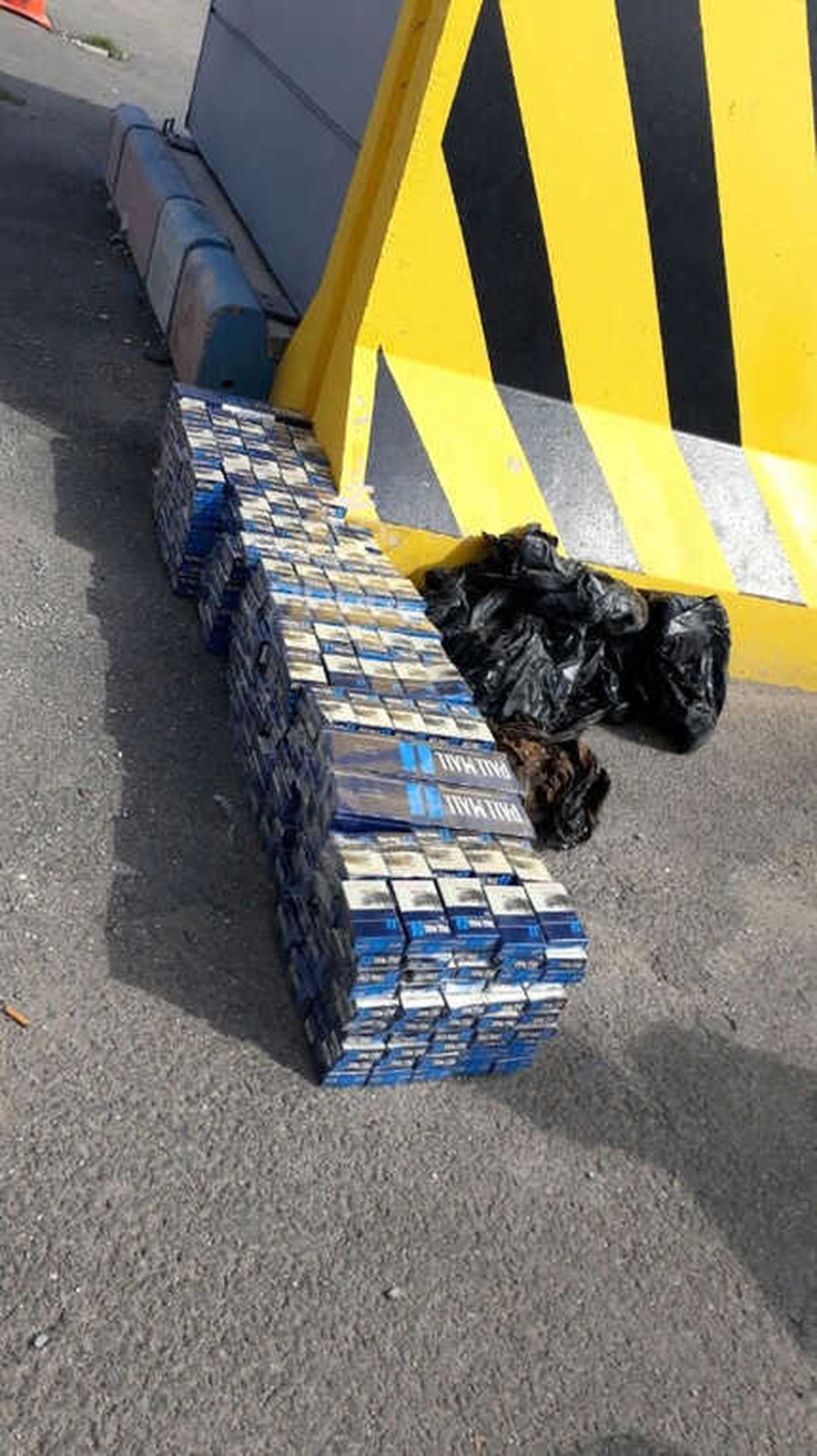 Kayseri Polisinden Kaçak Sigara Operasonu