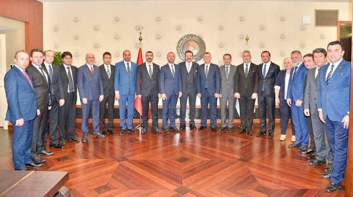 Kdz. Ereğli Tso Yönetimi Hisarcıklıoğlu\'nu Ziyaret Etti