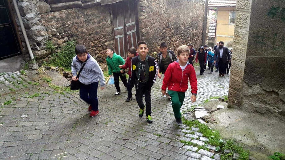 Müftülükten Öğrencilere Kültür Gezisi