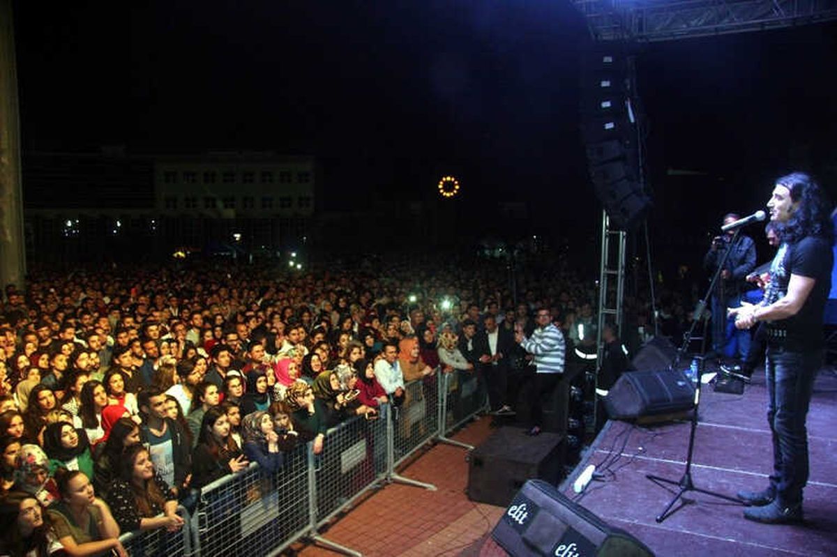 Murat Kekilli Kilis\'i Salladı