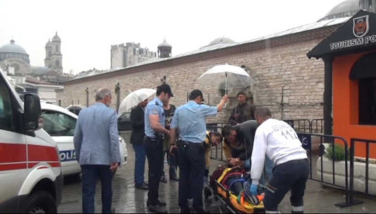 Şeker Komasına Giren Faslı Adam İçin Polis Ekipleri Seferber Oldu