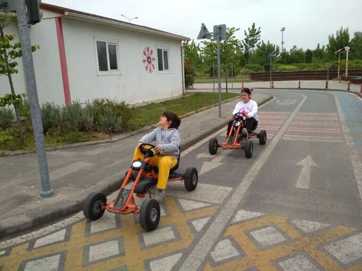 Serdivan Trafik Park\'a Kocaeli\'den Misafir