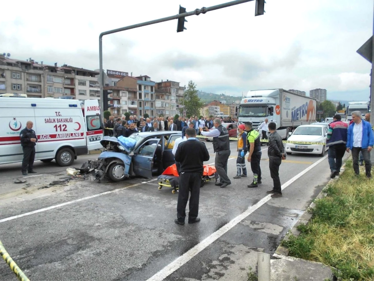 Trabzon\'da Trafik Kazası: 1 Ölü, 1 Yaralı