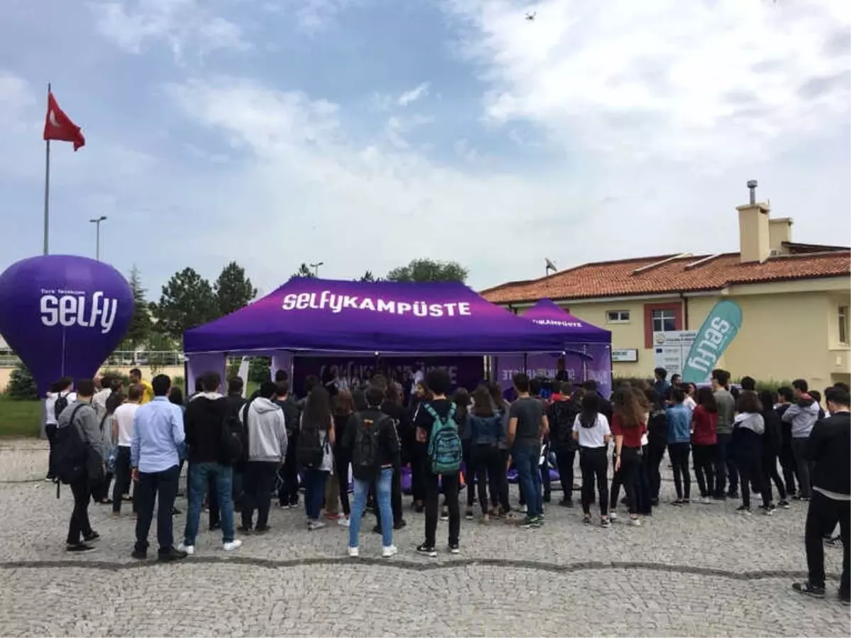 Türk Telekom Selfy, Trakya Üniversitesi Öğrencileriyle Buluştu