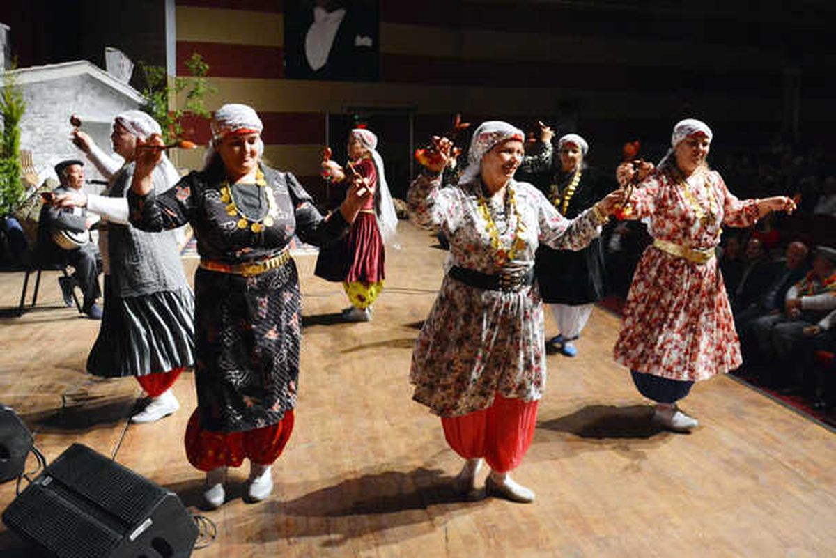 Ustalar, Saygıyla Anıldı