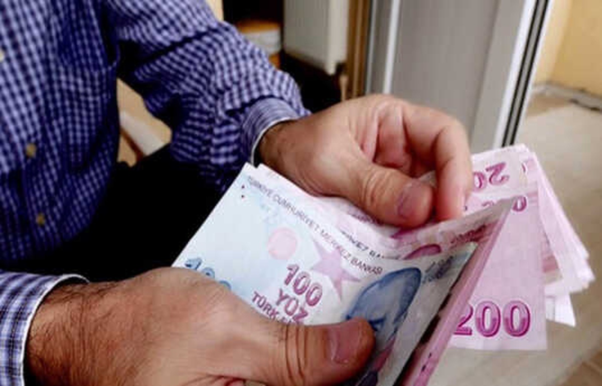 Bakan Emeklilere Bayram İkramiyesinin Ne Zaman Verileceğini Açıkladı