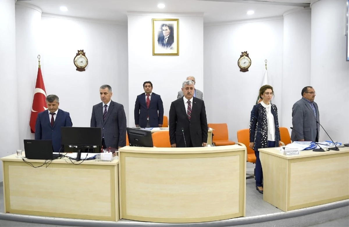Büyükşehir Belediye Meclisi Polat Başkanlığında Toplandı
