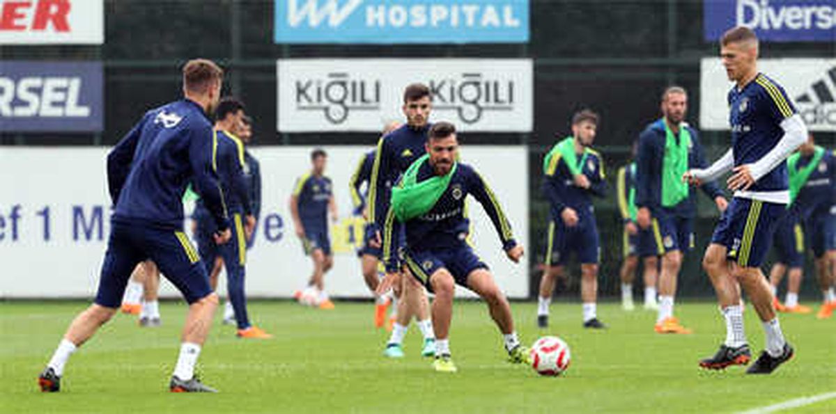 Fenerbahçe Maç Saatini Bekliyor