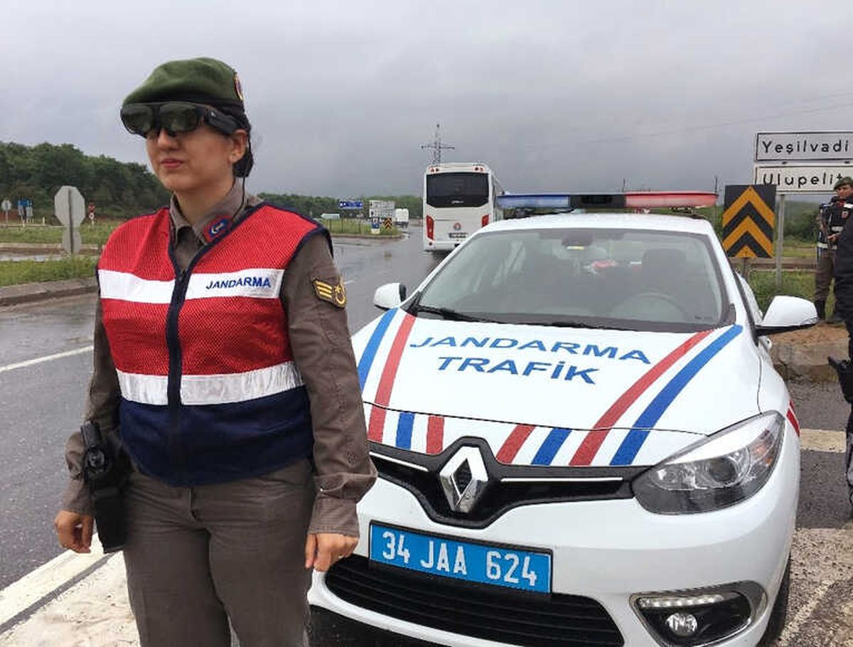 Jandarmadan "Drone ve Takbul" Lu Uygulama