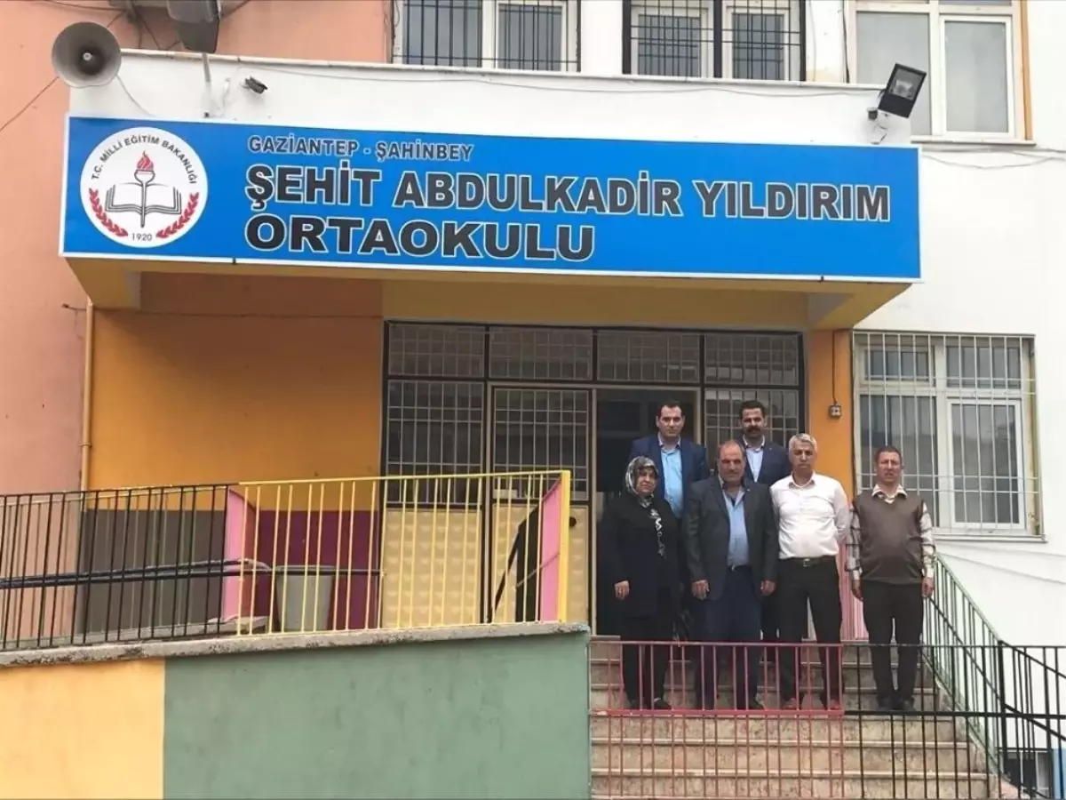 Şehit Polisin İsmi Okulda Yaşatılacak