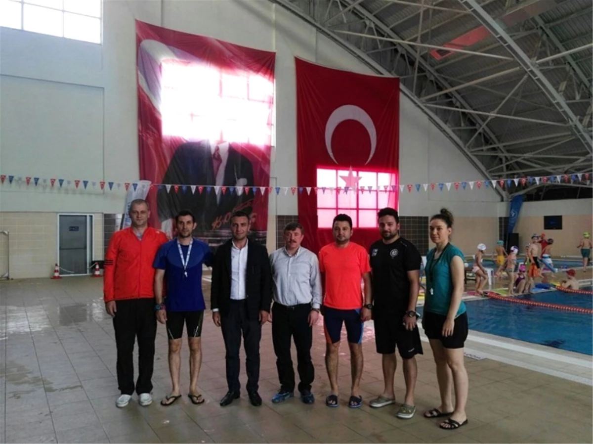 Yüzme Federasyonu Başkanı Erkan Yalçın, Yalova\'da Temaslarda Bulundu