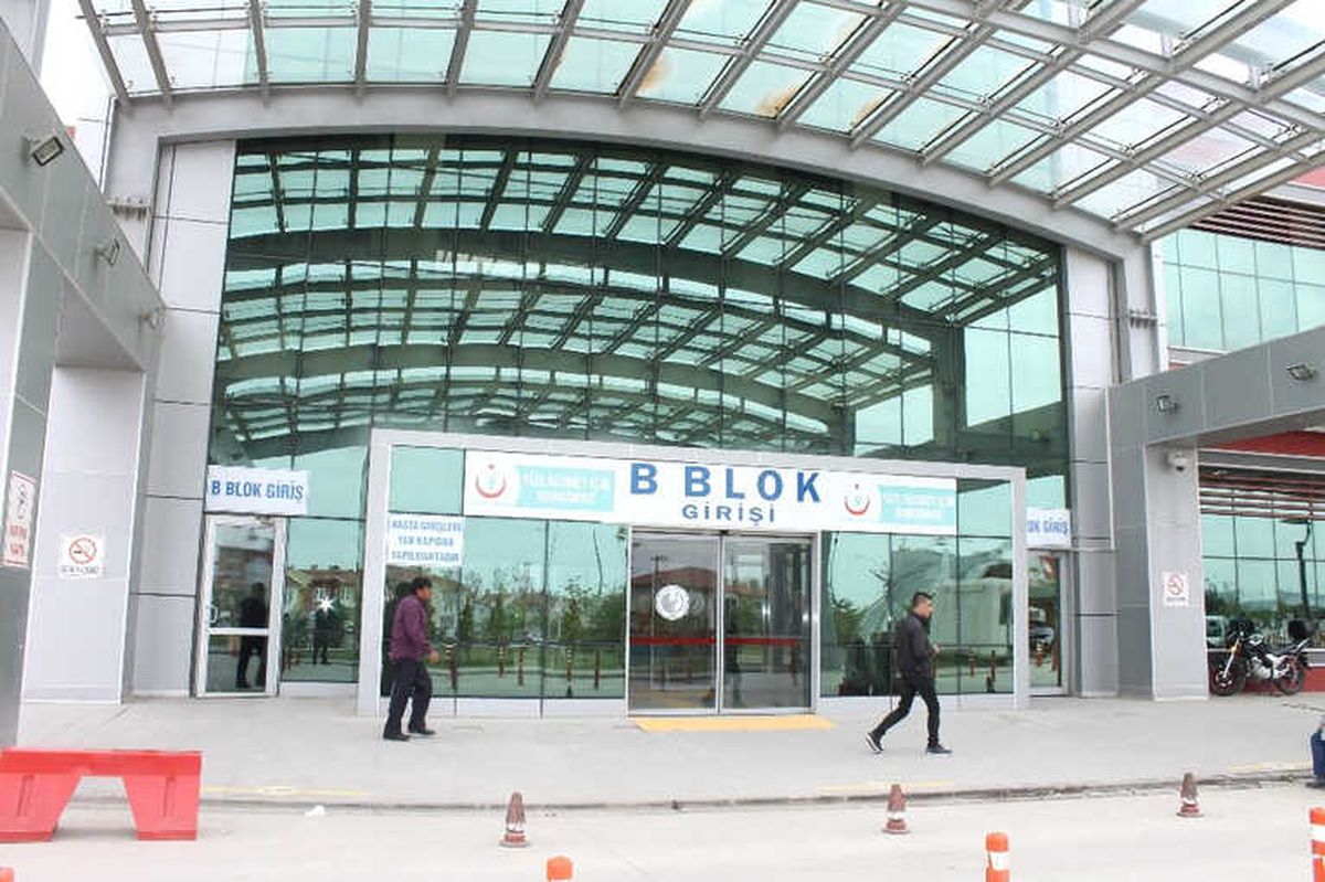 Afyonkarahisar\'da Hastaneden Kaçırılan Bebeği, Arama Çalışmaları Sürüyor